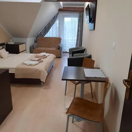 Sienna * Бешенёва